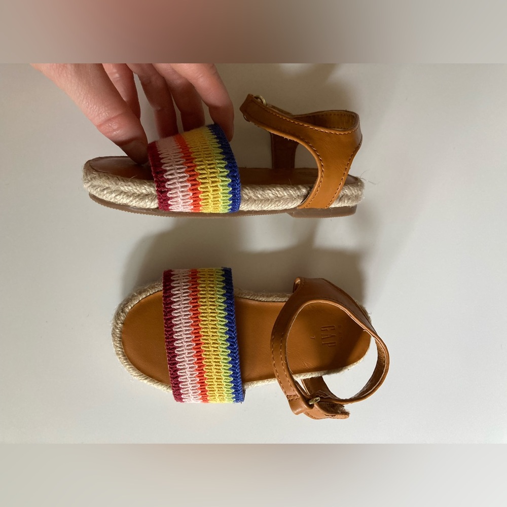 GAP Baby Rainbow Toddler Sandals Bohemian Beach Summer Size 7